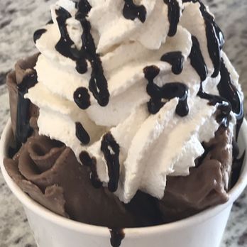 Sweet Rolls - Chocolate roll Sunday! - Ice Cream & Frozen Yogurt Near Me - Gulfport, Mississippi