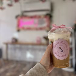 Sweet Lizzie's Bake Shop - Gilmore girls latte