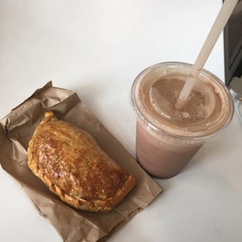 Fruta Juice - The candy bar smoothie was delicious. - Juice Bars & Smoothies Near Me - Bridgeport, Connecticut Fruta Juice - The candy bar smoothie was delicious. - Juice Bars & Smoothies Near Me - Bridgeport, Connecticut