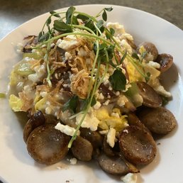 Breakfast poutine