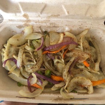Momo N Curry - 8 Pieces Chicken Momo Sizzler - Indian Near Me - Concord, California Momo N Curry - 8 Pieces Chicken Momo Sizzler - Indian Near Me - Concord, California