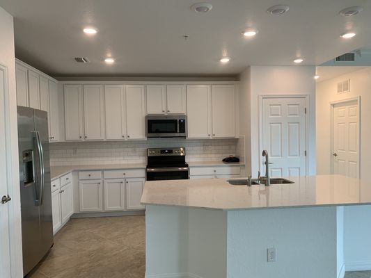 Routine Home and Office Cleaning - Clean Swell Cleaning Company offers a variety of routine cleaning solutions for your home or office. Give us a call today for your free estimate!