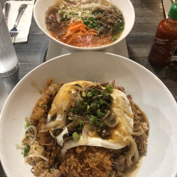 Da Kitchen Maui - Loco Moco with fried fish - Hawaiian Near Me - Kihei, Hawaii