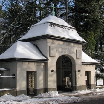 Friedhof Hermsdorf - Das Friedhofstor dort an der Frohnauer Straße. - Funeral Services & Cemeteries Near Me - Berlin, BE