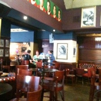 The Queens Vaults - Pubs Near Me - Cardiff, CRF
