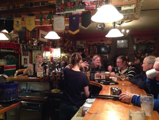 Danno's Restaurant & Bar by null