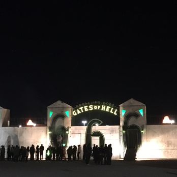 Freakling Bros Horror Shows - They've all signed the waiver. - Haunted Houses Near Me - Las Vegas, Nevada Freakling Bros Horror Shows - They've all signed the waiver. - Haunted Houses Near Me - Las Vegas, Nevada