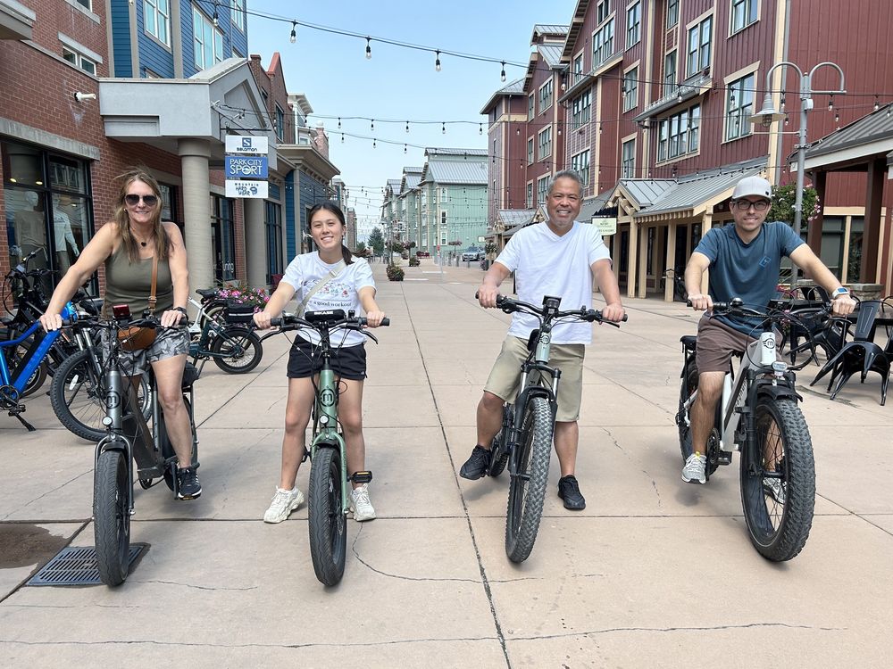 Magnum Electric Bikes - Park City Logo