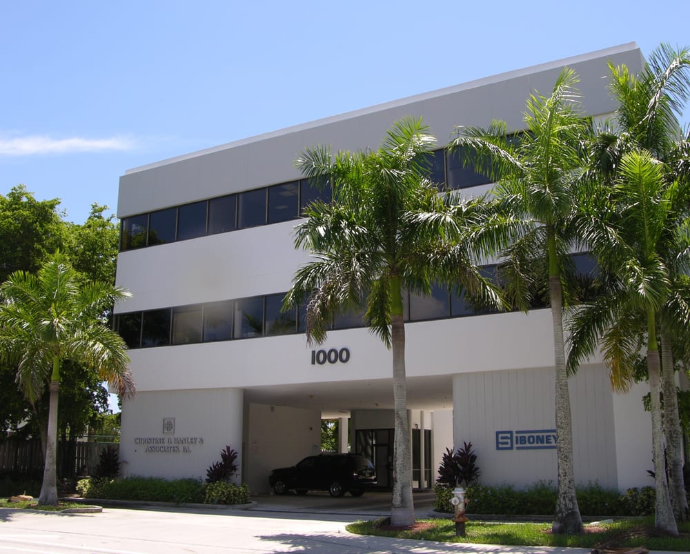 Christine D Hanley & Associates - immigration attorney in West Palm Beach, FL
