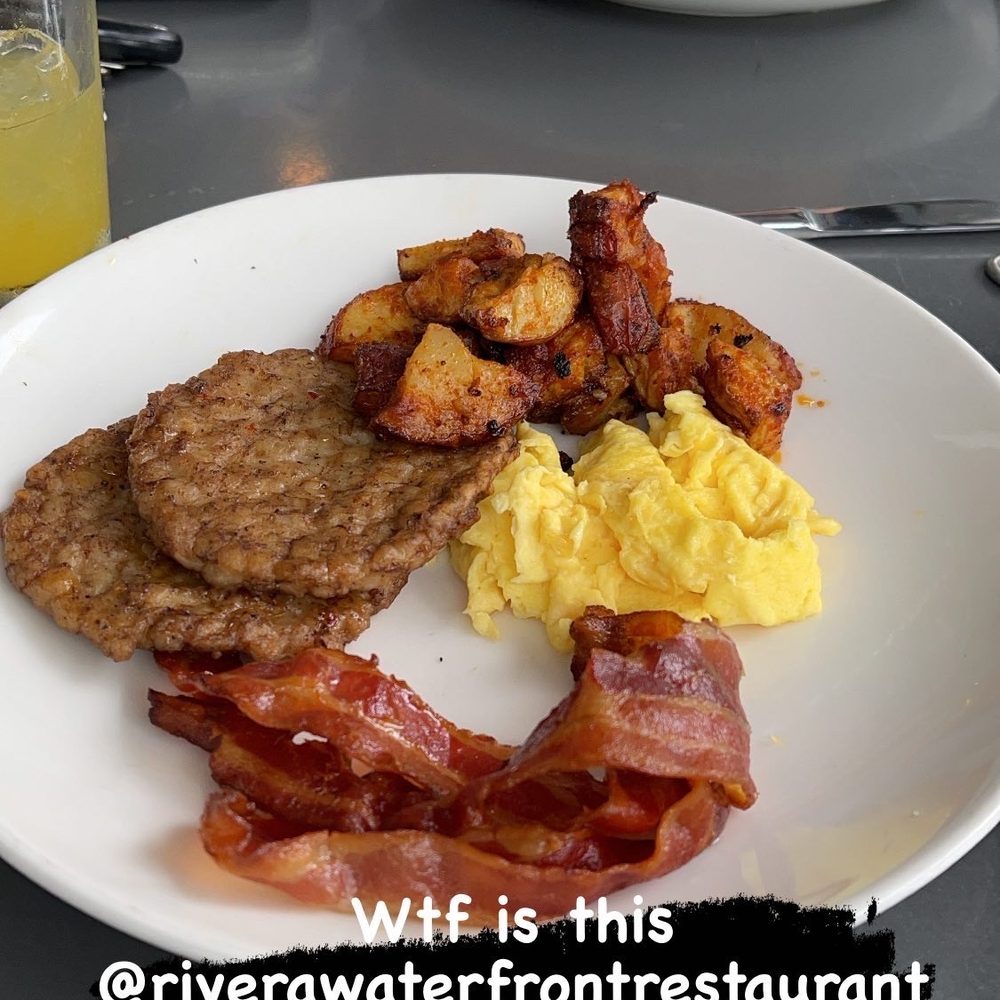 River: A Waterfront Restaurant & Bar - Shit food - Steakhouses Near Me - Wethersfield, Connecticut River: A Waterfront Restaurant & Bar - Shit food - Steakhouses Near Me - Wethersfield, Connecticut