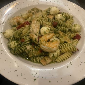 Tavern 73 - pesto pasta w/ Chicken & shrimp - Cocktail Bars Near Me - Pine Brook, New Jersey Tavern 73 - pesto pasta w/ Chicken & shrimp - Cocktail Bars Near Me - Pine Brook, New Jersey