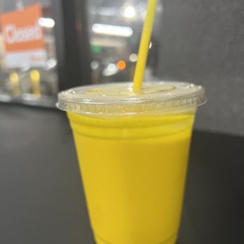 Curry zone - a yellow plastic cup with a straw - Indian Near Me - Valley Village, California Curry zone - a yellow plastic cup with a straw - Indian Near Me - Valley Village, California