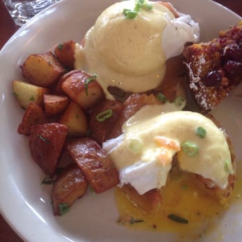 Renata's Kitchen - Salmon eggs Benedict - Middle Eastern Near Me - Philadelphia, Pennsylvania