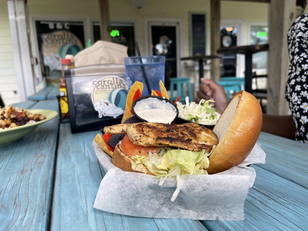 Corolla Cantina