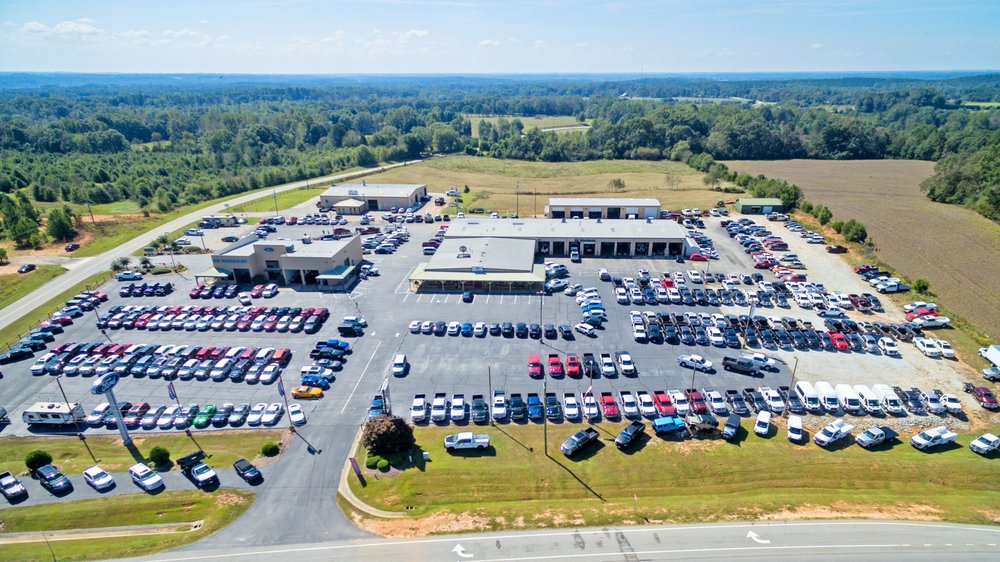 ED MURDOCK SUPERSTORES Body Shops 86 N Fairview Rd, Lavonia, GA