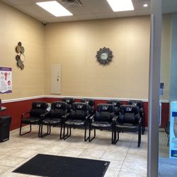 USA Fibroid Centers - Waiting Room