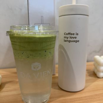 Da Vien Coffee - Coconut matcha 20oz - Coffee & Tea Near Me - Alhambra, California