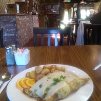 Mimi's Cafe - Turkey, bacon and mushroom crêpes on a Thursday before the lunch rush. - Breakfast & Brunch Near Me - Irvine, California