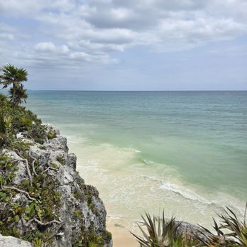 Zona Arqueológica de Tulum - Landmarks & Historical Buildings Near Me - Tulum, ROO