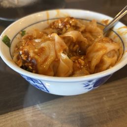Seven Flavor Wonton (8)《怪味抄手》
