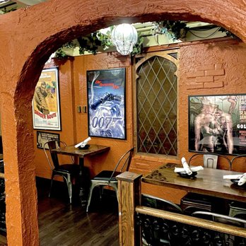 SafeHouse - Burgers Near Me - Milwaukee, Wisconsin SafeHouse - Burgers Near Me - Milwaukee, Wisconsin
