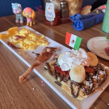 Dolche Cafe Mexifood - Scrambled eggs /bacon and waffles - Coffee & Tea Near Me - Chula Vista, California