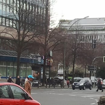 Olivaer Platz - Public Plazas Near Me - Berlin, BE