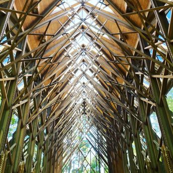 Anthony Chapel - Churches Near Me - Hot Springs, Arkansas