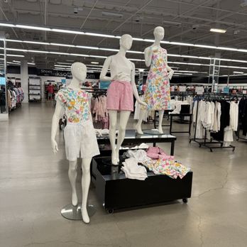 Saks OFF 5TH - Women's Clothing Near Me - San Diego, California Saks OFF 5TH - Women's Clothing Near Me - San Diego, California