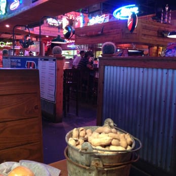 Texas Roadhouse - Steakhouses Near Me - Lima, Ohio