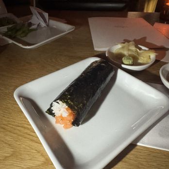 SUGARFISH | Midtown East - Salmon Hand Roll - Sushi Bars Near Me - New York, New York