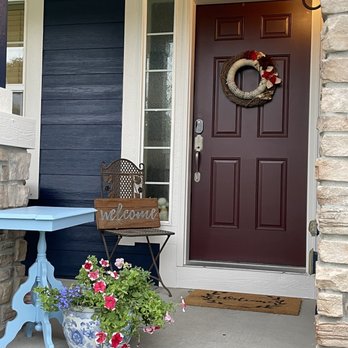 Francia's Painting - They even painted my side table pale blue! :) - Painters Near Me - Longmont, Colorado Francia's Painting - They even painted my side table pale blue! :) - Painters Near Me - Longmont, Colorado