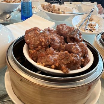 Sun Sui Wah Seafood Restaurant - Pig trotters - Seafood Near Me - Vancouver, British Columbia