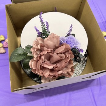 FloraDonna's Cakery - Cupcakes Near Me - Lancaster, California FloraDonna's Cakery - Cupcakes Near Me - Lancaster, California