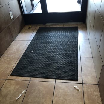 Pollo Campero - Trash everywhere - Latin American Near Me - San Francisco, California Pollo Campero - Trash everywhere - Latin American Near Me - San Francisco, California