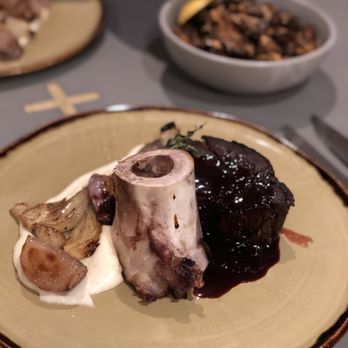 Oak + Violet - New American Near Me - Menlo Park, California