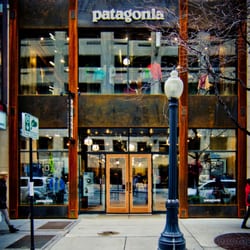 Patagonia Chicago Mag Mile