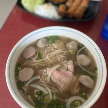 Ocean Pho - Pho with Rare Steak and Beef Balls - Vietnamese Near Me - Honolulu, Hawaii Ocean Pho - Pho with Rare Steak and Beef Balls - Vietnamese Near Me - Honolulu, Hawaii