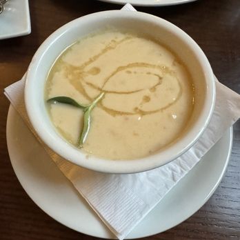 82 Queen - She Crab Soup $9 cup has celery - great! - Southern Near Me - Charleston, South Carolina 82 Queen - She Crab Soup $9 cup has celery - great! - Southern Near Me - Charleston, South Carolina