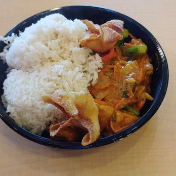 Pick Up Stix Fresh Asian Flavors - Lunch combo Thai coconut curry with tofu - Chinese Near Me - Fontana, California Pick Up Stix Fresh Asian Flavors - Lunch combo Thai coconut curry with tofu - Chinese Near Me - Fontana, California