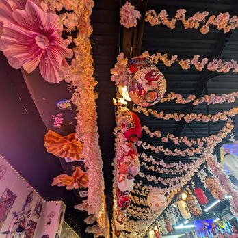 Good Chef Restaurant - Ceiling decor - Asian Fusion Near Me - Miami, Florida Good Chef Restaurant - Ceiling decor - Asian Fusion Near Me - Miami, Florida
