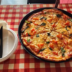 Gio's Pizza & Spaghetti House - Margherita Pizza