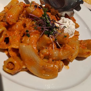 Vivo Ristorante - Rigatoni - Half Size - Italian Near Me - Edmonton, Alberta Vivo Ristorante - Rigatoni - Half Size - Italian Near Me - Edmonton, Alberta