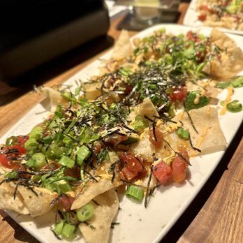 Yard House - Poke Wonton - New American Near Me - Concord, California