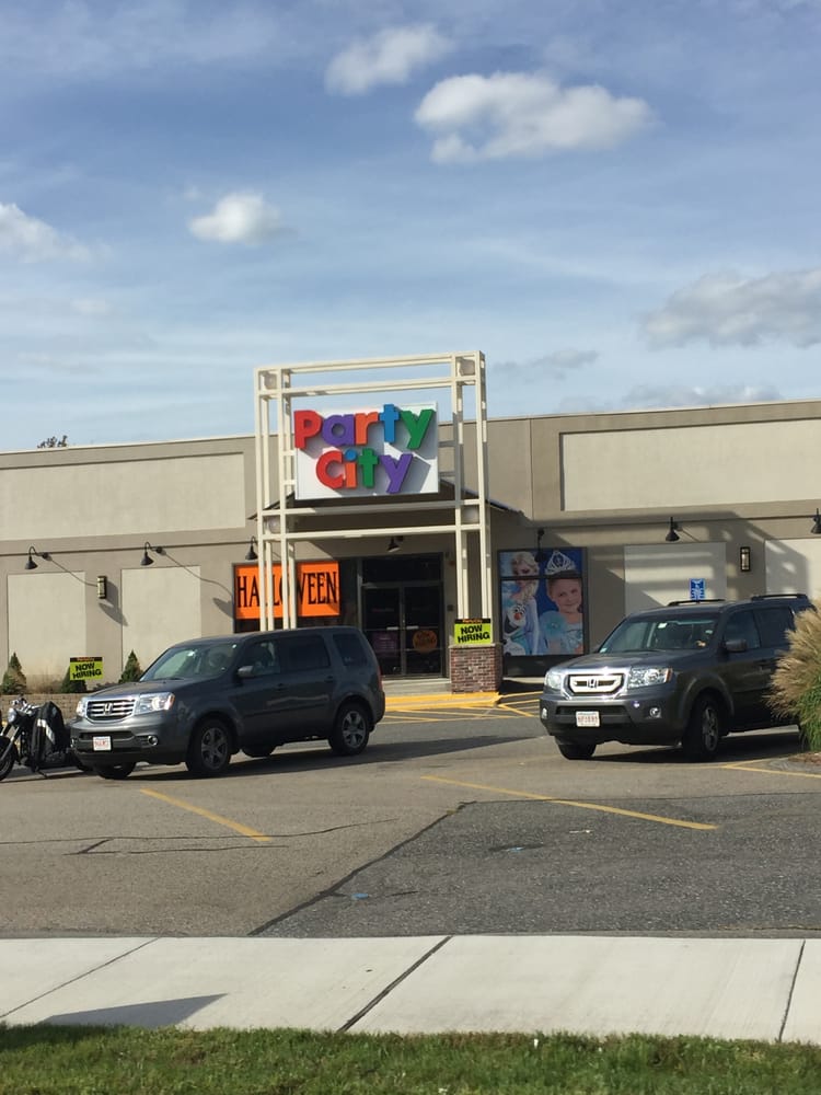 PARTY CITY Updated September 2024 14 Reviews 321 Worcester St