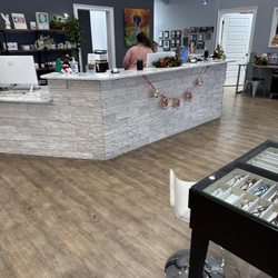 Drake Eye Care and Eyewear