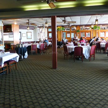 Gaido's - Seafood Near Me - Galveston, Texas