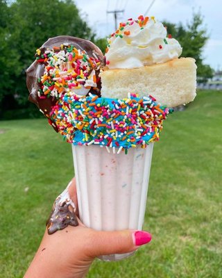 Friendly's by null