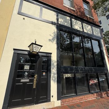 Bar Dalí - Bars Near Me - Baltimore, Maryland Bar Dalí - Bars Near Me - Baltimore, Maryland