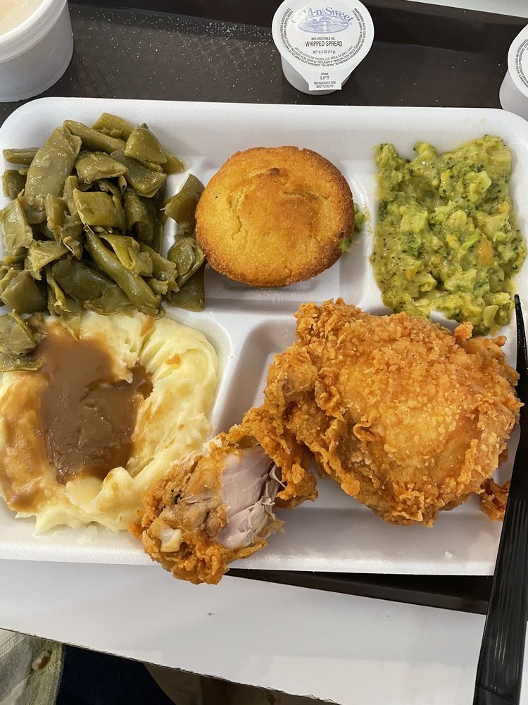 Food from Minnie's Uptown Restaurant